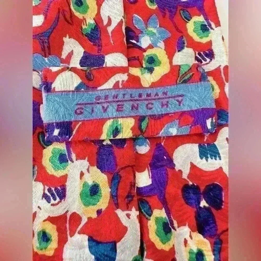 Givenchy Men’s Tie 100% Silk Made in Italy
